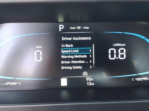 New 2026 Hyundai Elantra SE FWD image 7