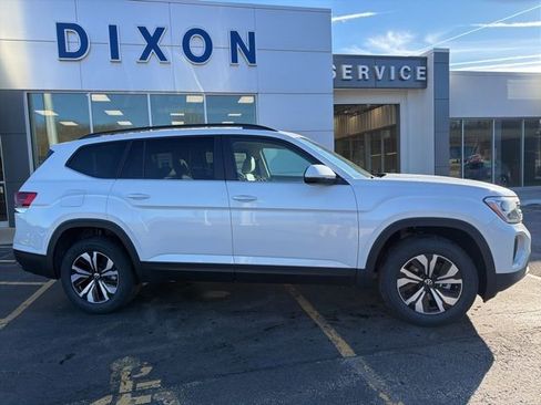 New 2026 Volkswagen Atlas SE image 8