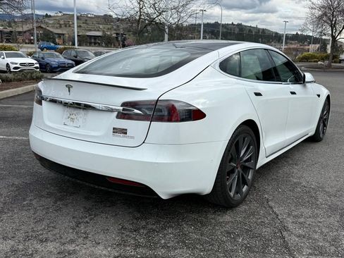 Used 2021 Tesla Model S Performance image 7