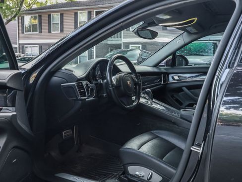 Used 2011 Porsche Panamera 4 AWD/4WD image 36