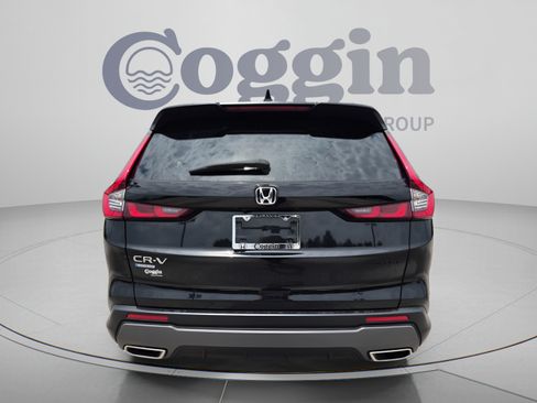 Certified 2025 Honda CR-V Sport image 5