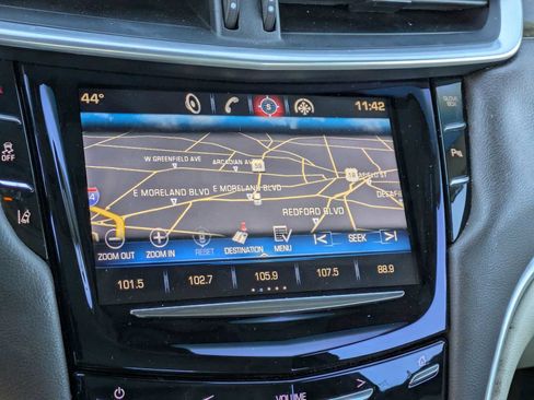 Used 2013 Cadillac XTS Luxury w/ Driver Awareness Package image 24