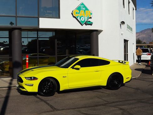 Used 2021 Ford Mustang GT Premium w/ GT Performance Package image 4