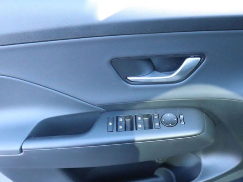 New 2026 Hyundai Kona Limited FWD image 21