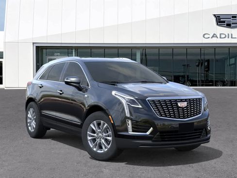 New 2026 Cadillac XT5 Luxury image 7