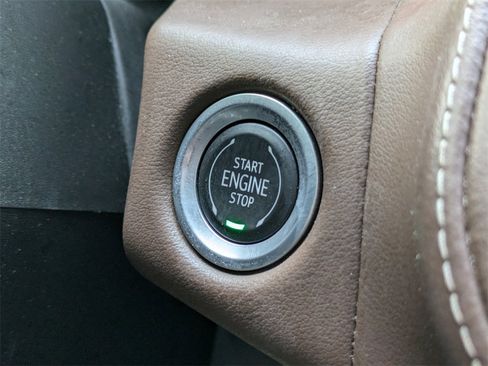 Used 2021 Chevrolet Tahoe High Country image 46