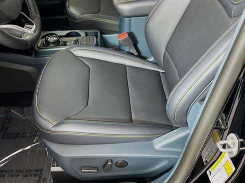 New 2026 Ford Maverick Lobo image 23