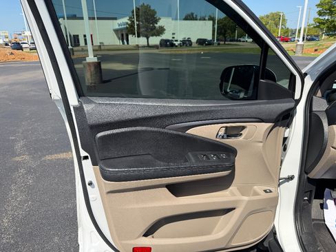 Used 2020 Honda Ridgeline RTL image 29