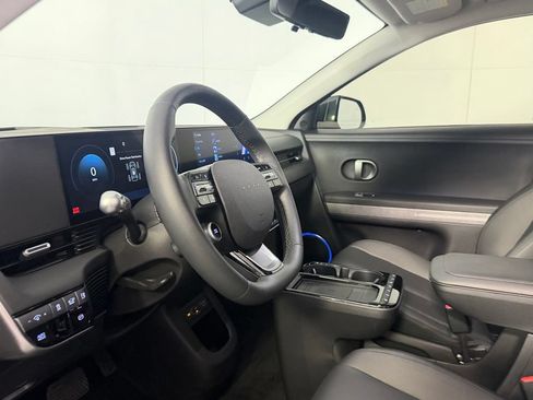 Used 2025 Hyundai Ioniq 5 Limited AWD/4WD image 22