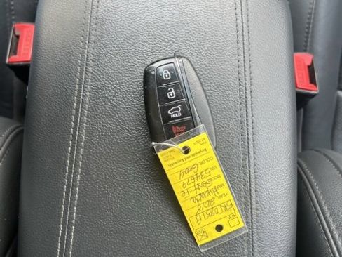 Used 2018 Hyundai Santa Fe Sport image 12