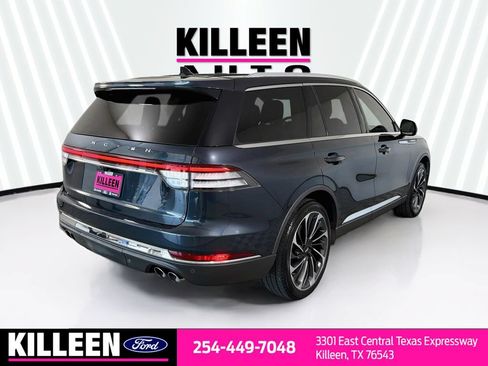 Used 2021 Lincoln Aviator Reserve w/ Equipment Group 202A AWD/4WD image 9