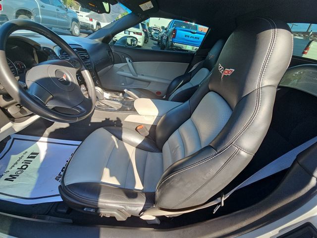 Used 2008 Chevrolet Corvette Convertible w/ Preferred Equipment Group RWD image 22