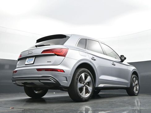 Used 2023 Audi Q5 2.0T Premium Plus w/ Premium Plus Package AWD/4WD image 27