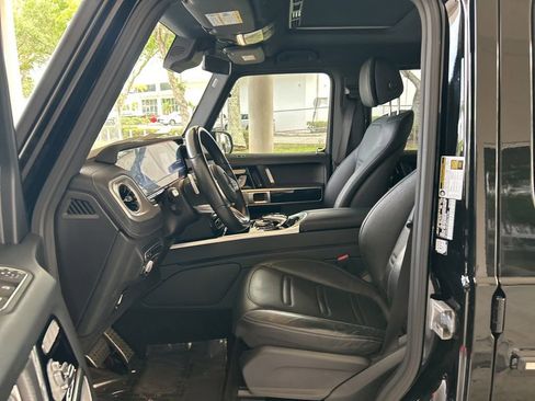Used 2021 Mercedes-Benz G 550 w/ AMG Line image 5
