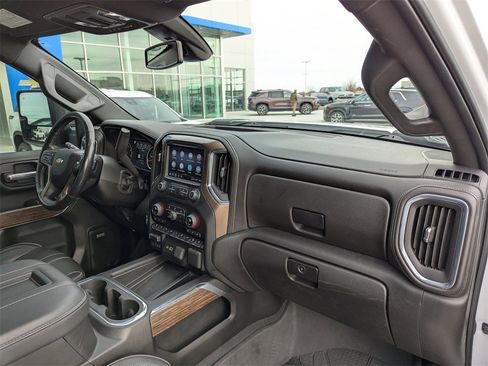 Used 2022 Chevrolet Silverado 3500 High Country w/ Safety Package II image 47