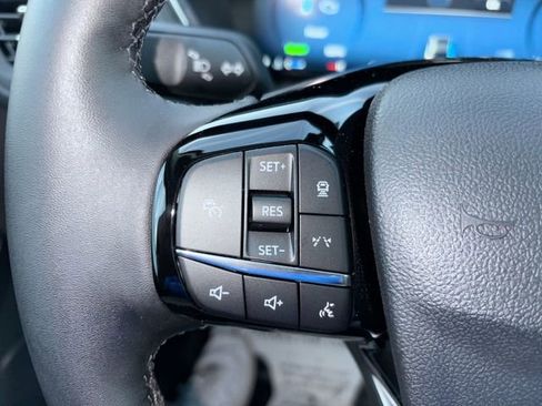 New 2026 Ford Escape w/ PHEV Premium Package image 31