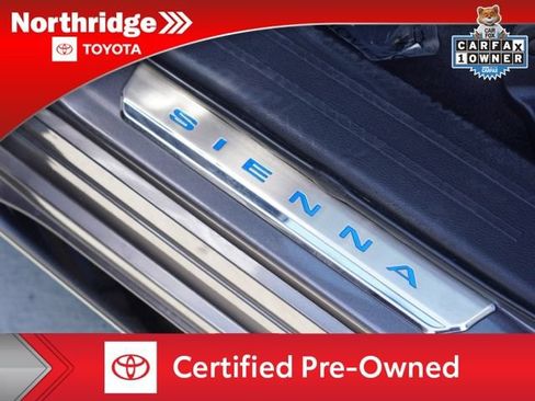 Certified 2024 Toyota Sienna Platinum FWD image 51