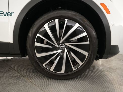 Used 2023 Volkswagen ID.4 Pro S Plus AWD/4WD image 20