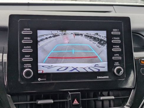 Used 2024 Toyota Camry SE image 22