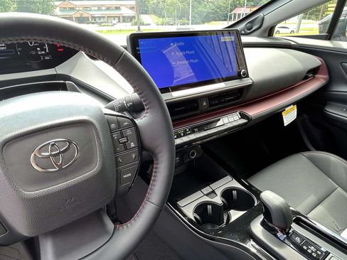 New 2026 Toyota Prius Plug-In Hybrid w/ Limited Premium Package FWD image 20
