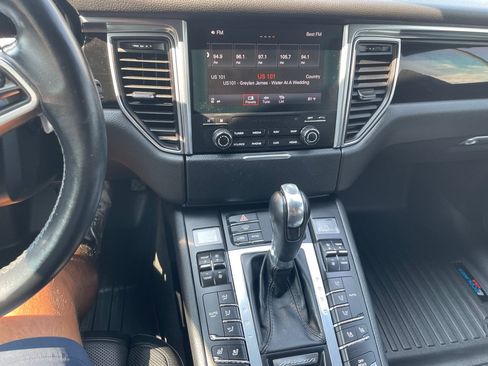 Used 2017 Porsche Macan S AWD/4WD image 14