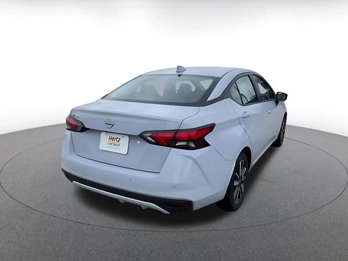 Used 2025 Nissan Versa SV image 14