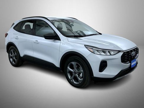 New 2025 Ford Escape ST-Line w/ Equipment Group 301A image 3