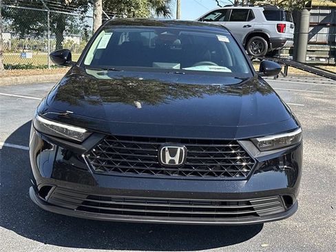 New 2025 Honda Accord SE image 8
