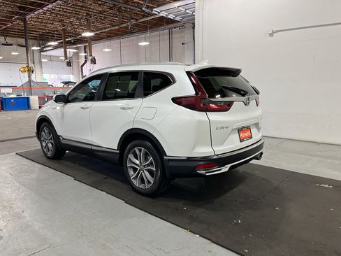 Used 2021 Honda CR-V Touring image 8