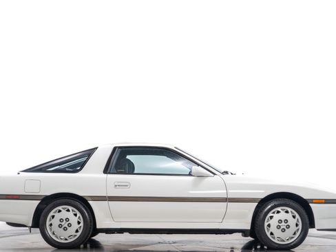 Used 1988 Toyota Supra image 2