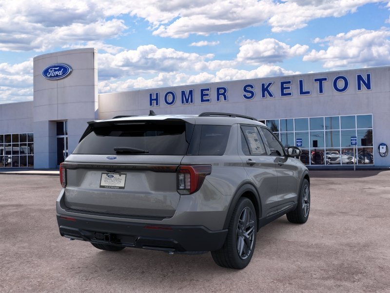 New 2026 Ford Explorer ST-Line w/ ST-Line Street Pack RWD image 8