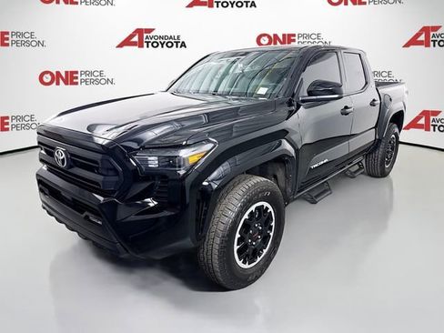 Certified 2026 Toyota Tacoma SR5 image 3