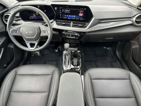 Certified 2024 Chevrolet Trax ACTIV w/ Sunroof Package image 15