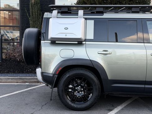 Used 2020 Land Rover Defender 110 S image 22