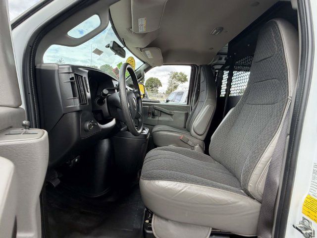 Used 2025 GMC Savana 2500 w/ Driver Convenience Package RWD image 13