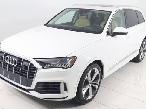 Used 2021 Audi Q7 3.0T Prestige w/ Prestige Package image 25