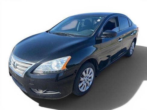 Used 2014 Nissan Sentra SV FWD image 1