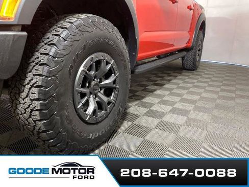 Certified 2022 Ford F150 Raptor w/ Raptor 37 Performance Package AWD/4WD image 21