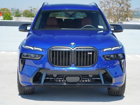 New 2026 BMW X7 M60i image 2