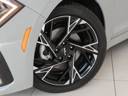Used 2025 Kia K5 GT-Line w/ GT-Line Premium Package FWD image 2