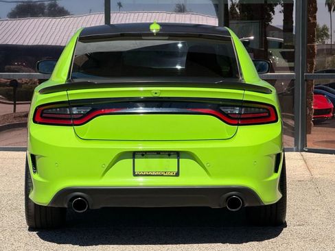 Used 2023 Dodge Charger R/T w/ Blacktop Package image 10