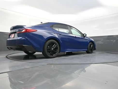 Used 2025 Toyota Camry SE image 45