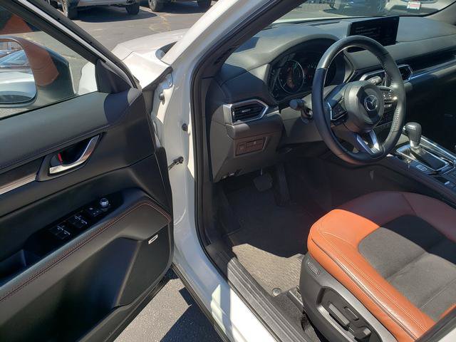 Certified 2024 MAZDA CX-5 Carbon Edition AWD/4WD image 12
