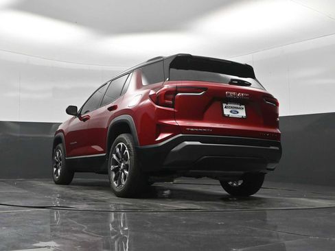 Used 2026 GMC Terrain Elevation w/ Elevation Premium Package FWD image 52