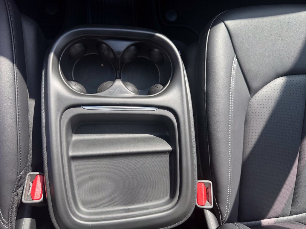 New 2027 Chrysler Pacifica Select w/ Family Tech Group FWD image 19