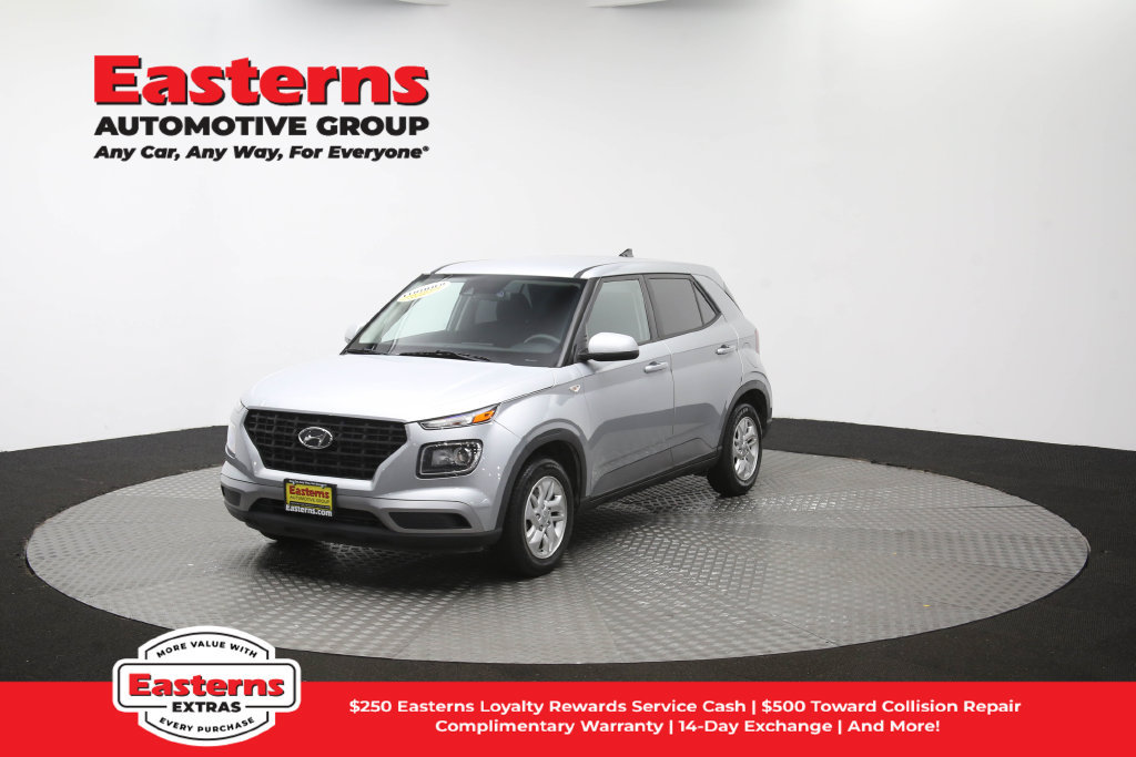 Used 2022 Hyundai Venue SE FWD image 56