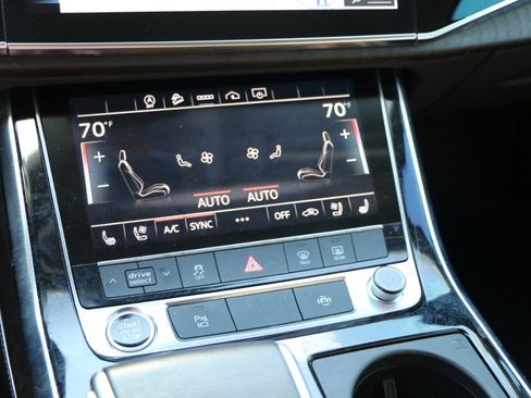 Used 2025 Audi Q7 3.0T Premium Plus w/ Premium Plus Package AWD/4WD image 23