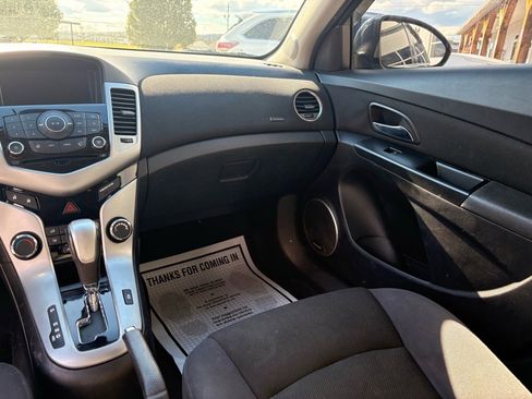 Used 2014 Chevrolet Cruze LT w/ All-Star Edition image 14