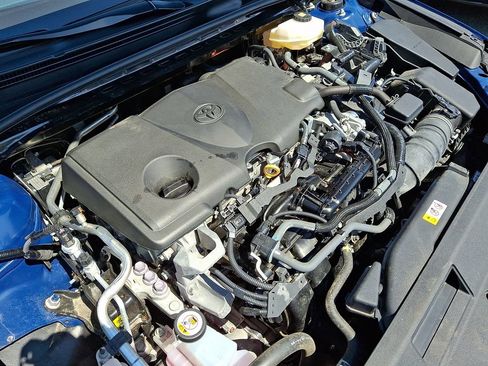 Used 2025 Toyota Camry LE FWD image 27