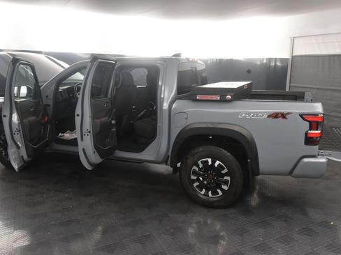 Used 2024 Nissan Frontier PRO-4X w/ Off-Road Protection Package image 40